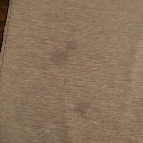 Under Armor Workout top. - Picture 7 of 7